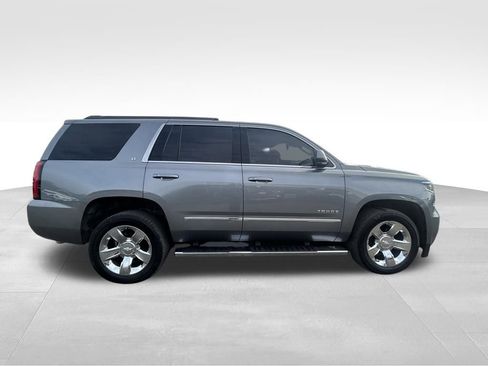 Used 2018 Chevrolet Tahoe LT w/ LT Signature Package image 17