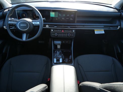 Certified 2026 Hyundai Tucson SE image 10