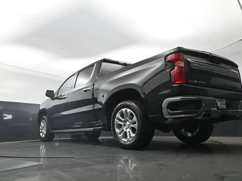 Used 2023 Chevrolet Silverado 1500 LTZ w/ LTZ Premium Package AWD/4WD image 23
