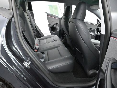 Used 2025 Tesla Model 3 Long Range RWD image 29