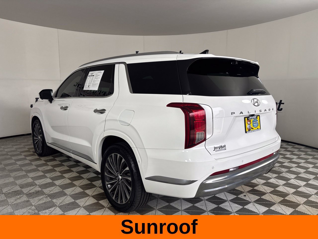 Used 2024 Hyundai Palisade Calligraphy AWD/4WD image 9