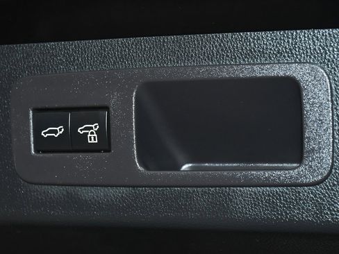 Used 2024 Lexus LX 600 F Sport image 90