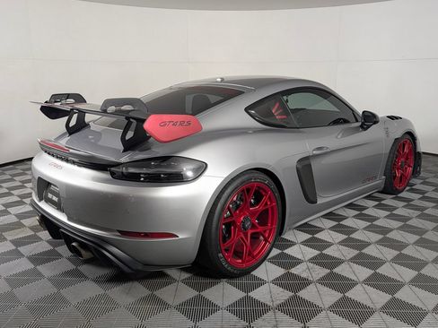 Used 2025 Porsche 718 Cayman GT4 RS RWD image 7