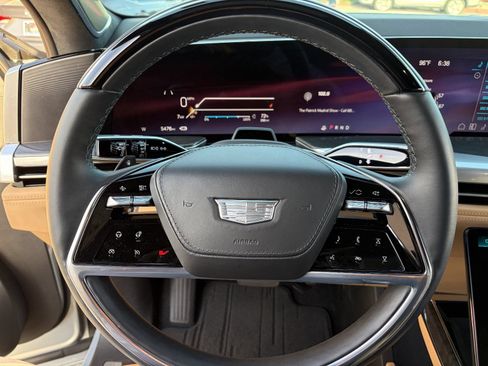 Used 2025 Cadillac Escalade IQ Sport 2 AWD/4WD image 24