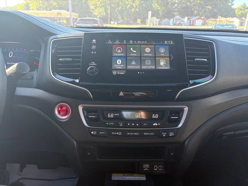 Used 2022 Honda Pilot TrailSport image 8