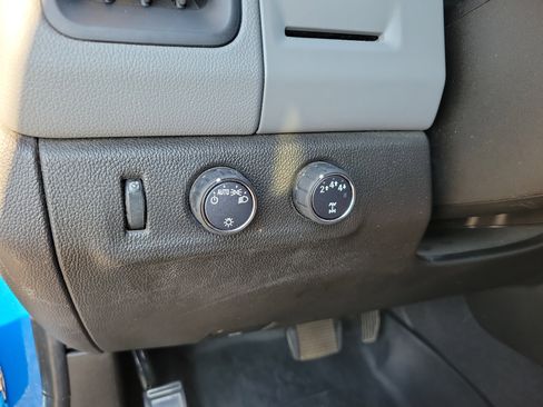 Used 2022 Chevrolet Colorado W/T w/ Custom Special Edition image 30