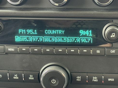 Used 2024 Chevrolet Express 2500 w/ Driver Convenience Package image 26