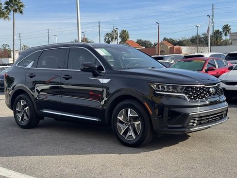 Certified 2021 Kia Sorento S image 3