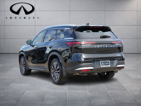 Certified 2027 INFINITI QX60 Luxe w/ Cargo Package FWD image 5