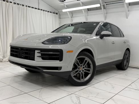 New 2026 Porsche Cayenne image 7