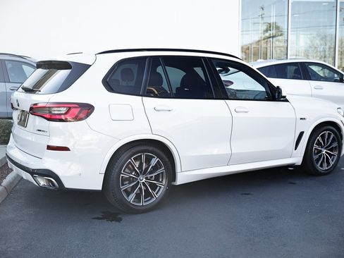 Used 2023 BMW X5 xDrive45e w/ M Sport Package image 7