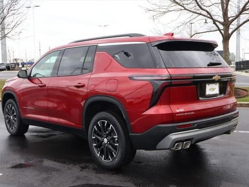 New 2026 Chevrolet Traverse LT w/ Sun and Wheel Package image 5