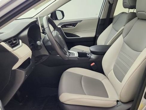 Used 2024 Toyota RAV4 XLE Premium AWD/4WD image 10