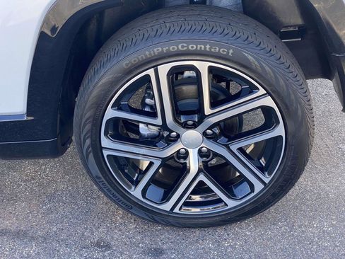 Certified 2024 Jeep Compass Limited w/ Elite Group image 24