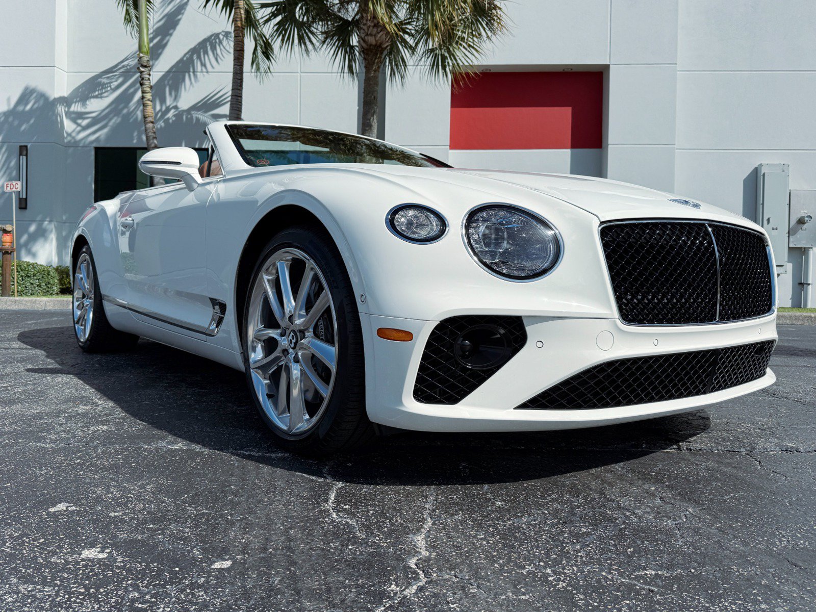 Used 2024 Bentley Continental GT V8 AWD/4WD image 12