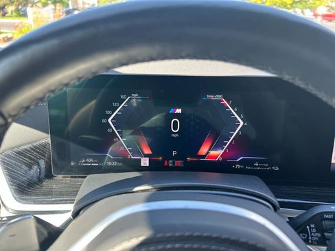 Used 2024 BMW X5 xDrive50e w/ M Sport Package image 33