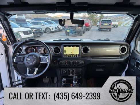 Used 2023 Jeep Wrangler Unlimited Sahara w/ Cold Weather Group AWD/4WD image 31
