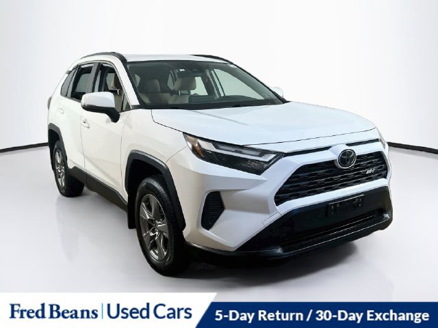 Used 2023 Toyota RAV4 XLE AWD/4WD image 1