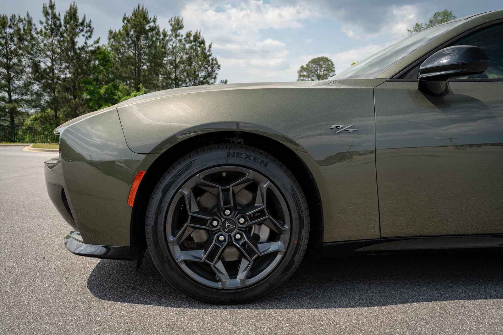 New 2026 Dodge Charger R/T w/ Blacktop Package AWD/4WD image 4