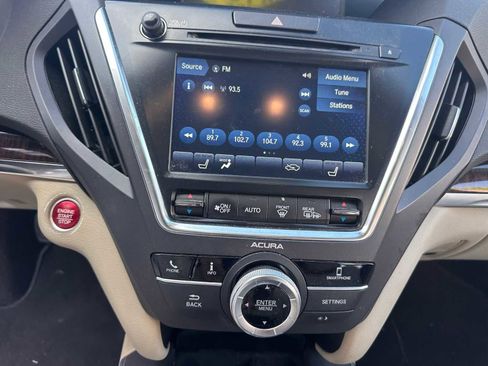 Used 2020 Acura MDX FWD image 17