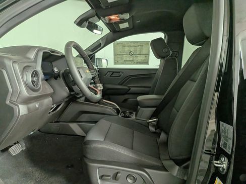 New 2026 Chevrolet Colorado W/T w/ WT Custom Package AWD/4WD image 14