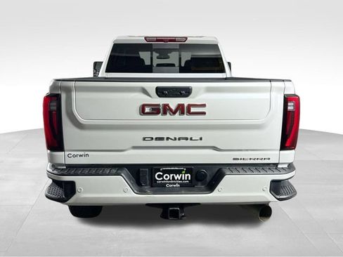 Used 2025 GMC Sierra 3500 Denali AWD/4WD image 14