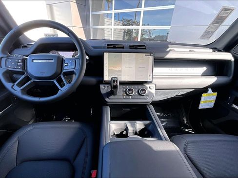 New 2026 Land Rover Defender 110 S image 5