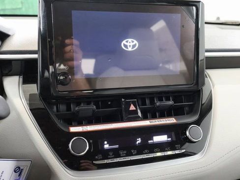 New 2026 Toyota Corolla Cross L image 17