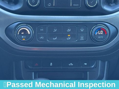 Used 2022 GMC Canyon Elevation image 29