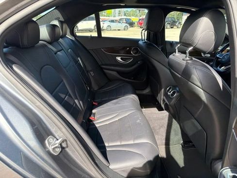 Used 2018 Mercedes-Benz C 300 Sedan image 15