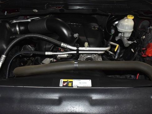 Certified 2016 RAM 1500 Express AWD/4WD image 10
