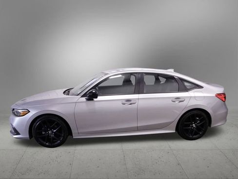 Certified 2024 Honda Civic Sport image 2