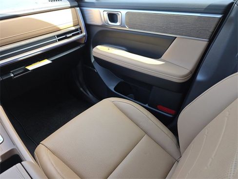 New 2025 Hyundai Santa Fe Limited image 14