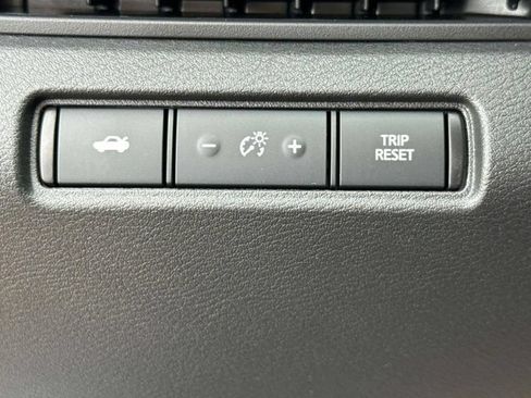 Used 2023 Nissan Altima 2.5 SV AWD/4WD image 26