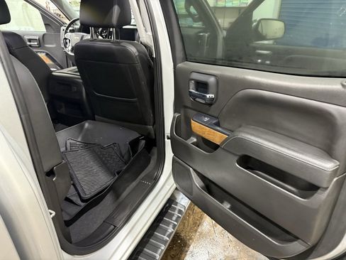 Used 2018 Chevrolet Silverado 1500 LTZ w/ LTZ Plus Package image 42