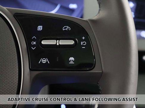 Used 2024 Hyundai Ioniq 5 Limited image 5