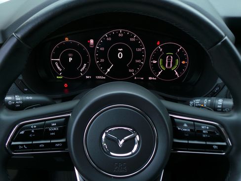 Certified 2024 MAZDA CX-90 Plug-In Hybrid w/ Preferred AWD/4WD image 13