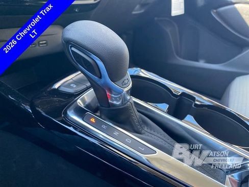 New 2026 Chevrolet Trax LT w/ Driver Confidence Package FWD image 24
