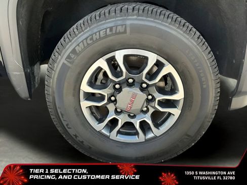 Certified 2024 GMC Sierra 2500 SLT w/ SLT Premium Package AWD/4WD image 33