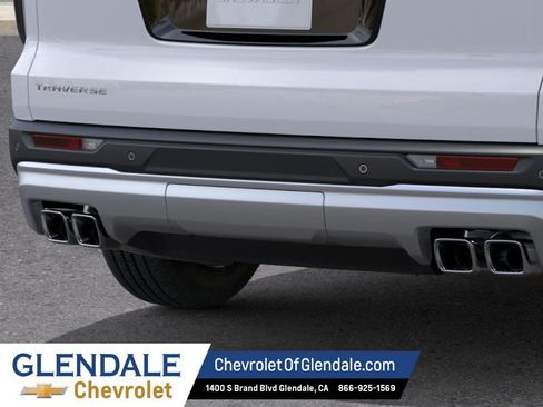 New 2026 Chevrolet Traverse LT w/ LPO, Floor Liner Package FWD image 14