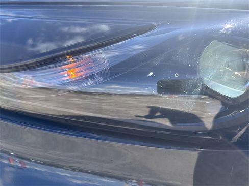 Used 2025 Toyota Camry SE image 10