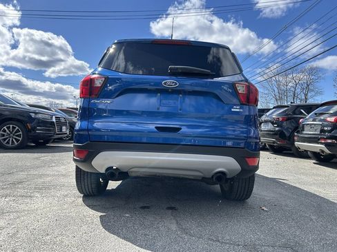 Used 2019 Ford Escape SE image 5