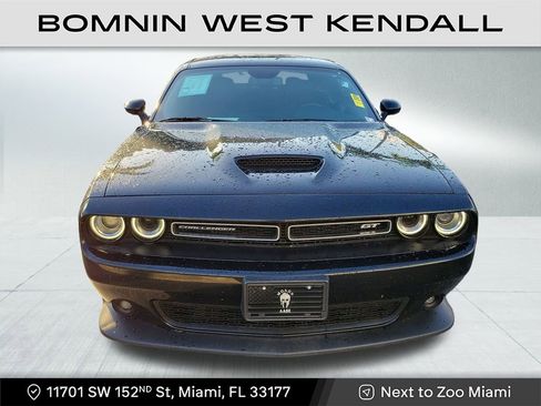 Used 2022 Dodge Challenger GT image 2