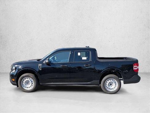New 2025 Ford Maverick XL image 5