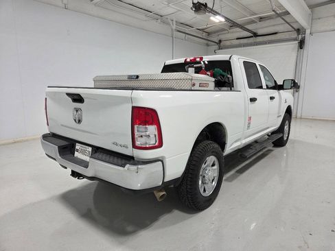 Used 2022 RAM 2500 Tradesman w/ Chrome Appearance Group AWD/4WD image 10