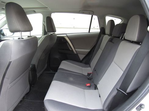Used 2013 Toyota RAV4 XLE image 14