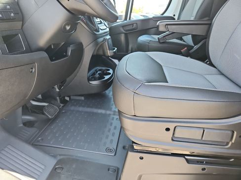 New 2025 RAM ProMaster 3500 w/ Quick Order Package 22H SLT+ image 16
