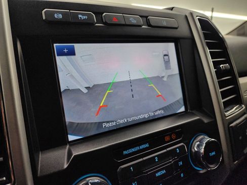 Used 2021 Ford F350 Lariat image 15