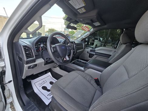 Used 2022 Ford F250 XLT w/ XLT Value Package image 11
