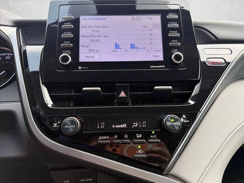 Used 2023 Toyota Camry SE FWD image 19